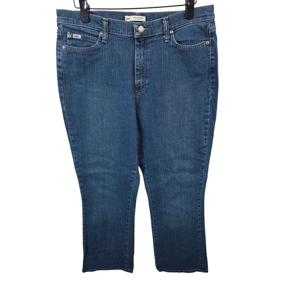 Lee Denim - Lee Relaxed Bootcut Jeans Medium Wash Blue Denim Women Size 14 Medium / B198